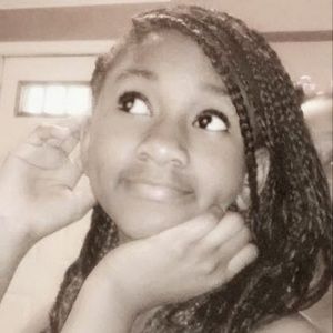 Meet your Posher, Nephtalie